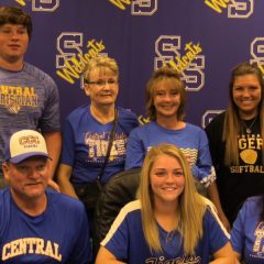 Lady Cat Karlee Adams Signs Letter of Intent to Play College Softball