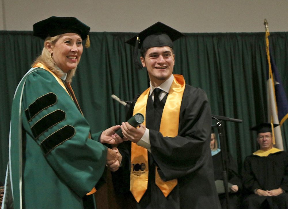 PJC Announces Fall Graduates - Ksst Radio