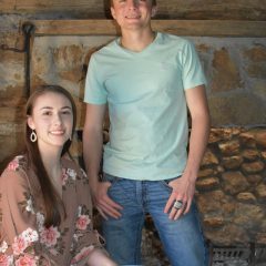 Earp, Clinton Named MGHS Valedictorian, Salutatorian