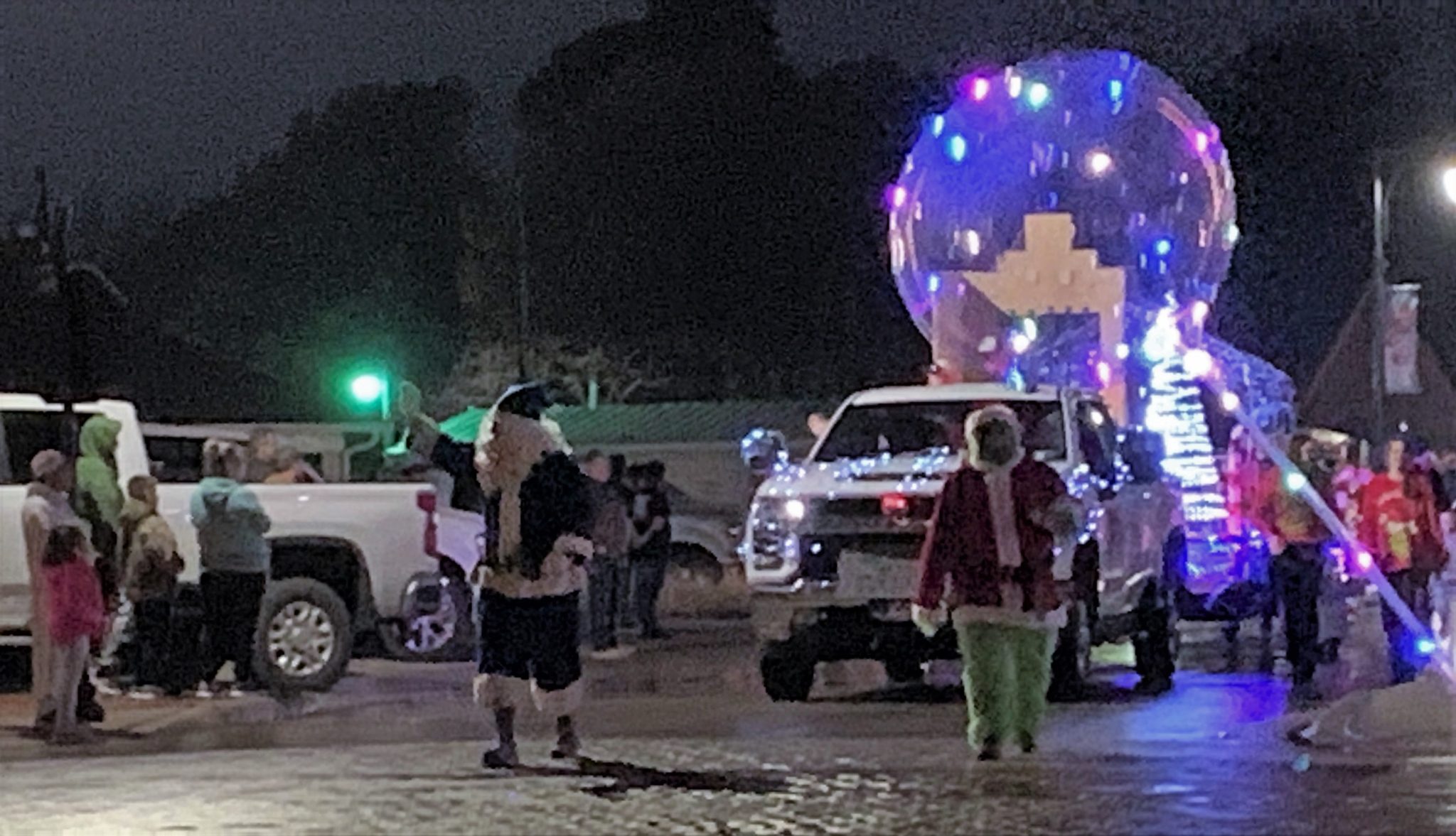 Sulphur Springs Lit Up With Holiday Cheer For Annual Christmas Parade