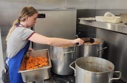 PJC Nursing Students Help Meal-A-Day with ‘Project Chicken’